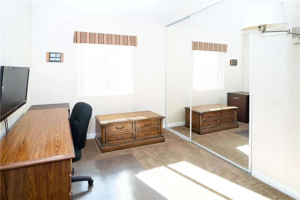 6171 Darcee, Jurupa Valley, California 92509 home-pic-28